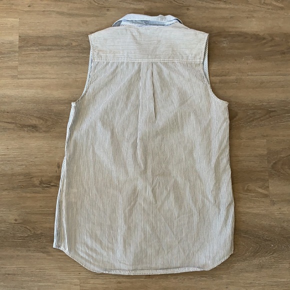 Equipment Collared Top - Picture 3 of 3